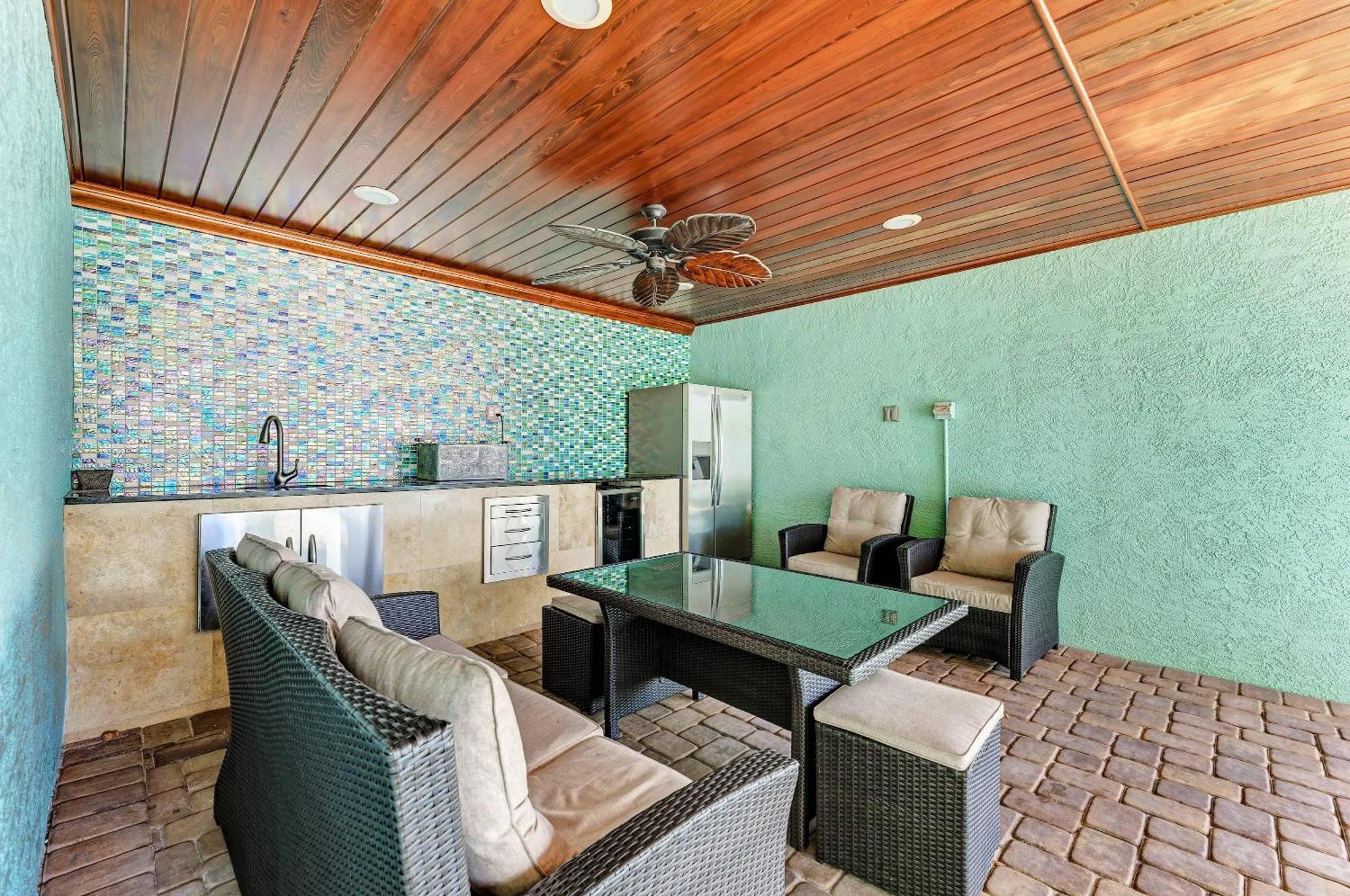 Anna Maria Island Beach Palace Bradenton Beach Extérieur photo